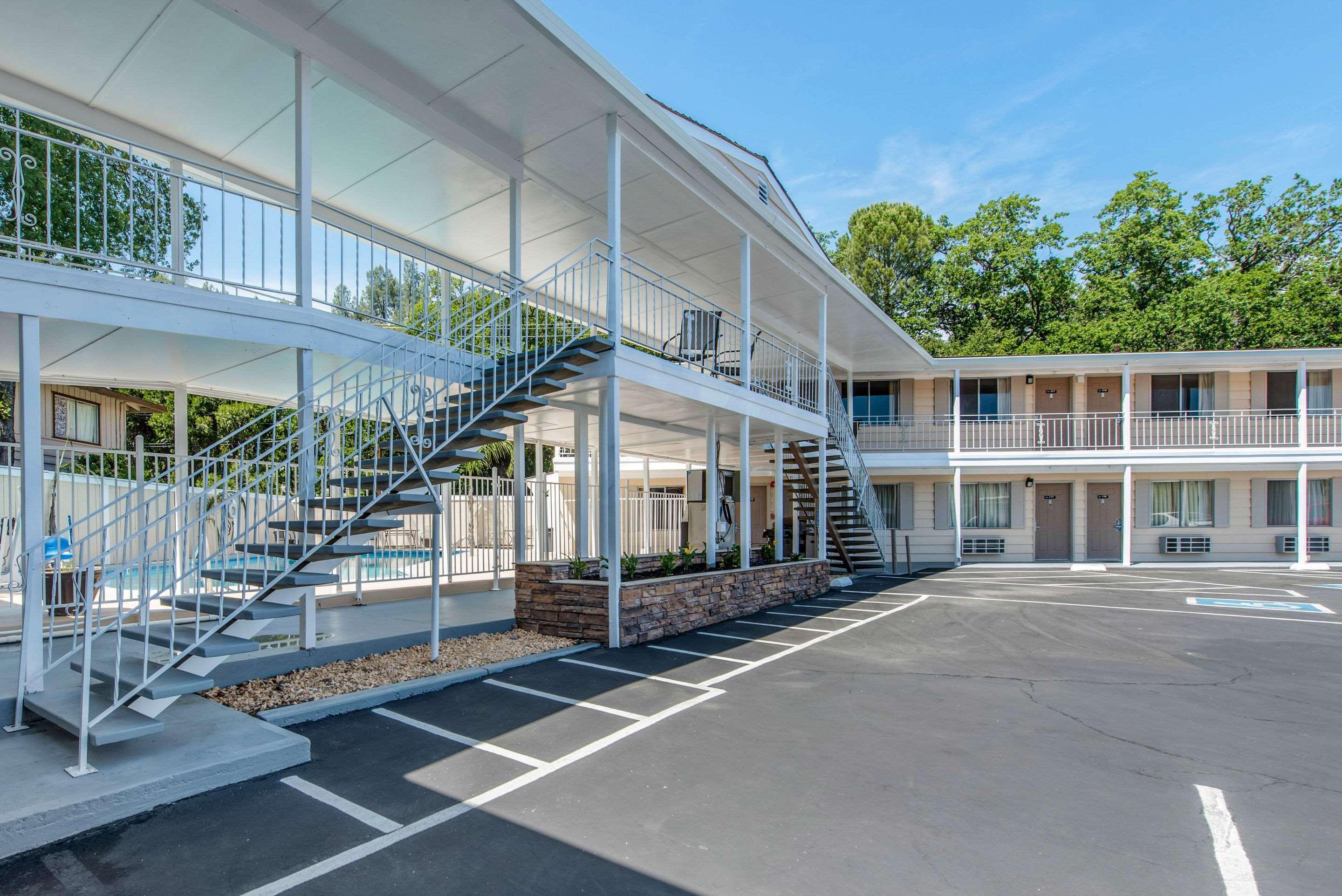 Abode Hotel Redding Exterior foto