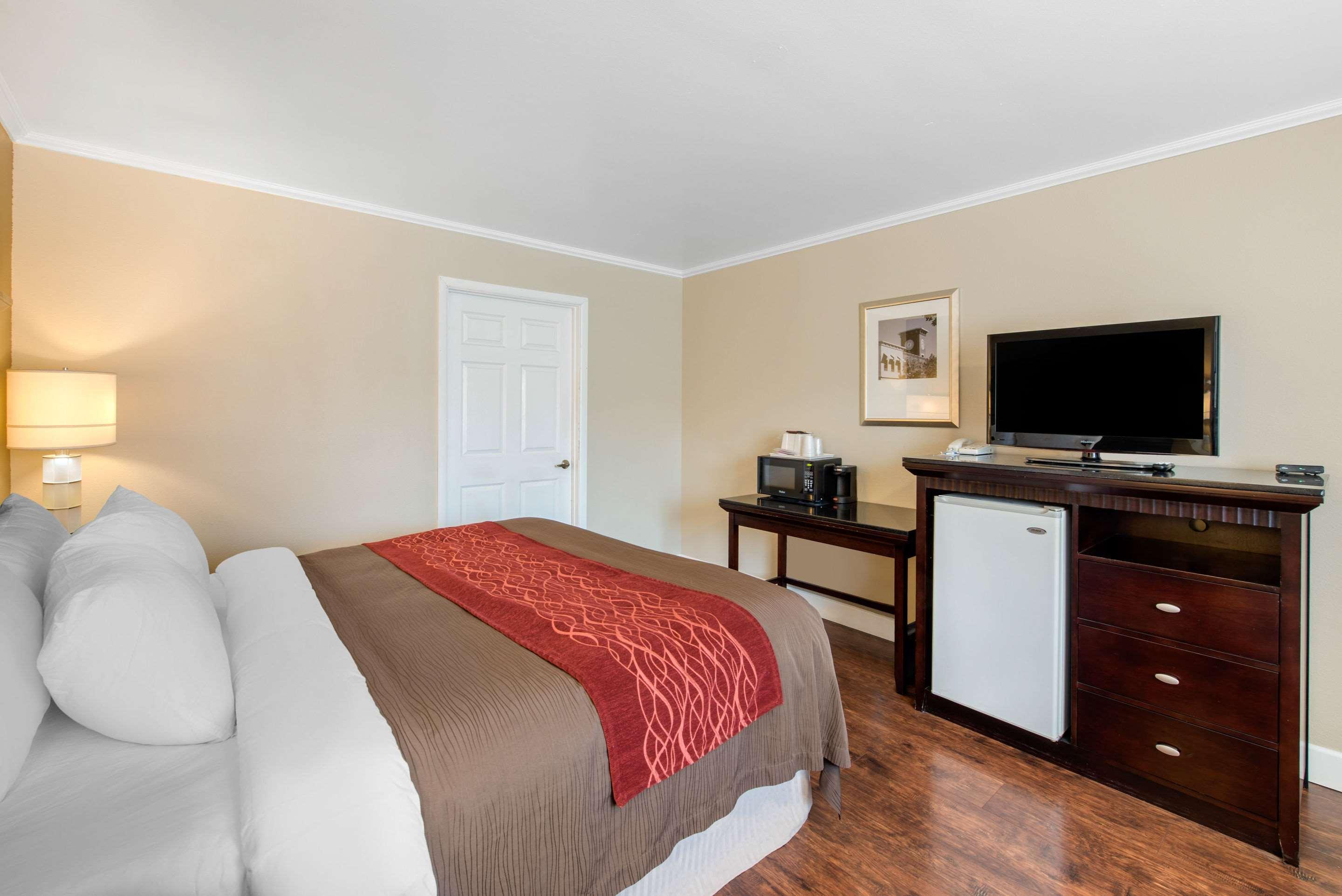 Abode Hotel Redding Exterior foto