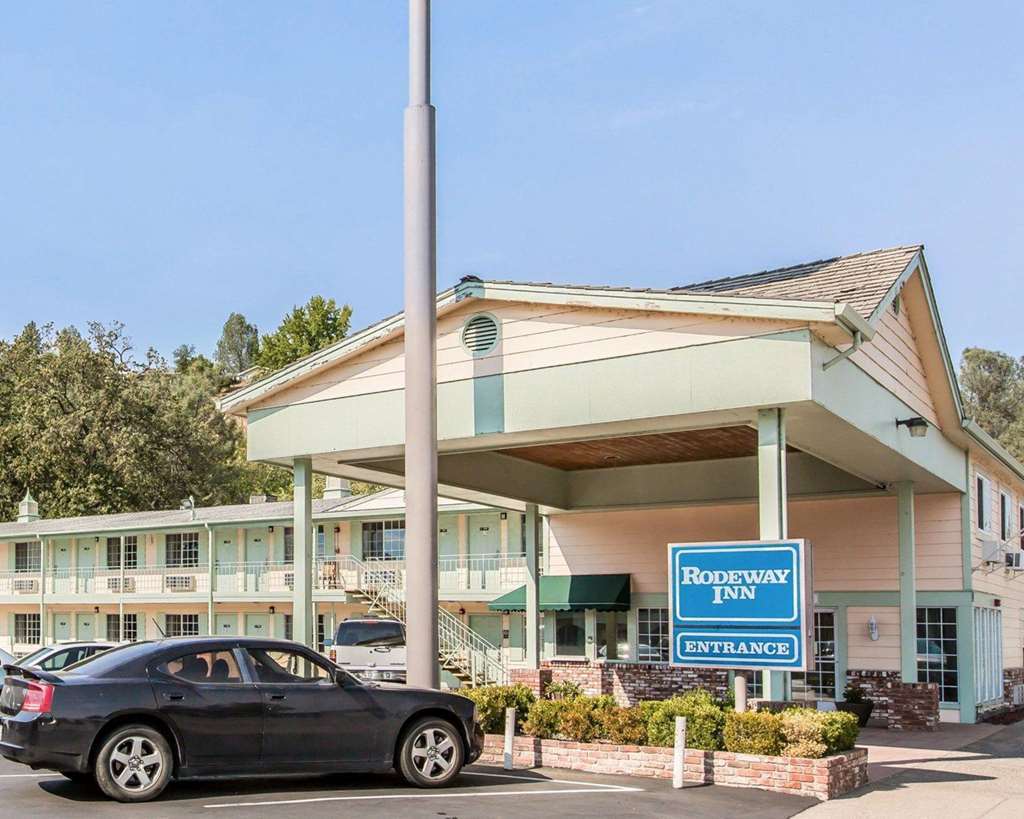 Abode Hotel Redding Exterior foto